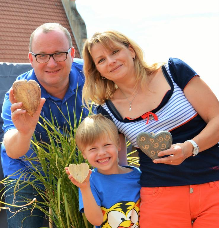 Ferienwohnung Domschatz เนาม์บวร์ก ภายนอก รูปภาพ